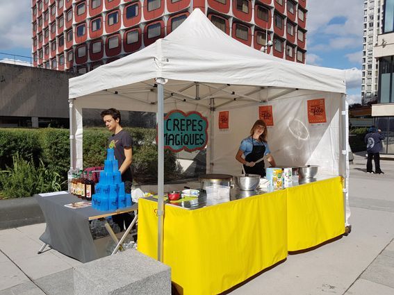 stand-de-crepes-ambulant Stand de crêpes ambulant