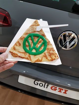 Crepe-insolite Une crêpe insolite